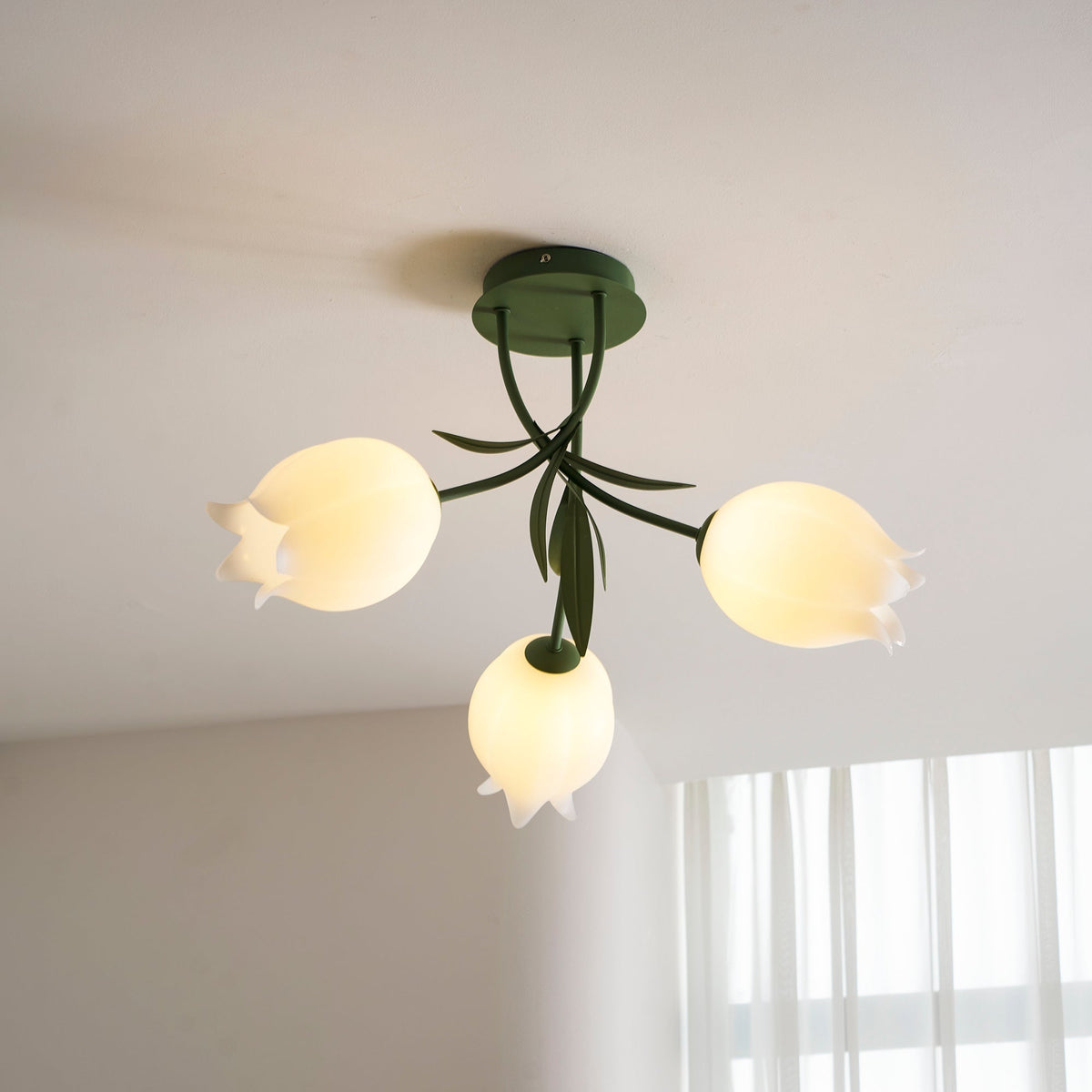 Cascade Cluster Chandelier Multi-Head Acrylic Ceiling Light